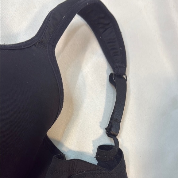 Nautica Black Full Coverage Bra with Adjustable Straps, size 38DD, Preowned - Picture 4 of 13
